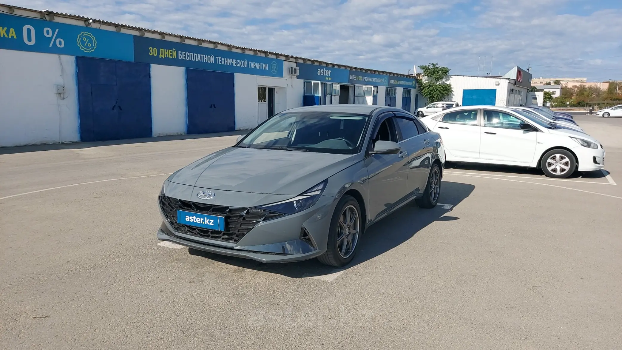 Hyundai Elantra 2022