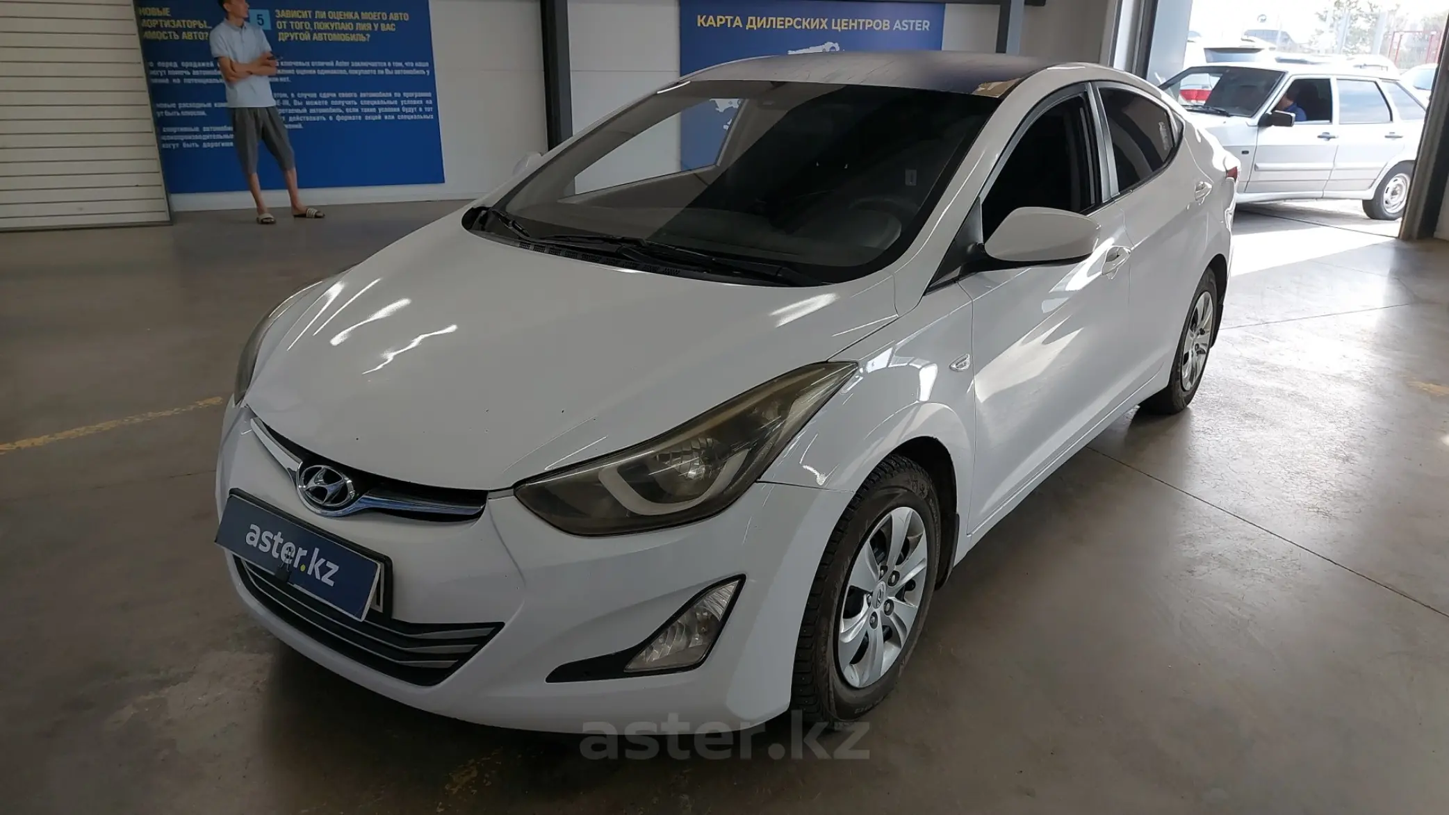 Hyundai Elantra 2015