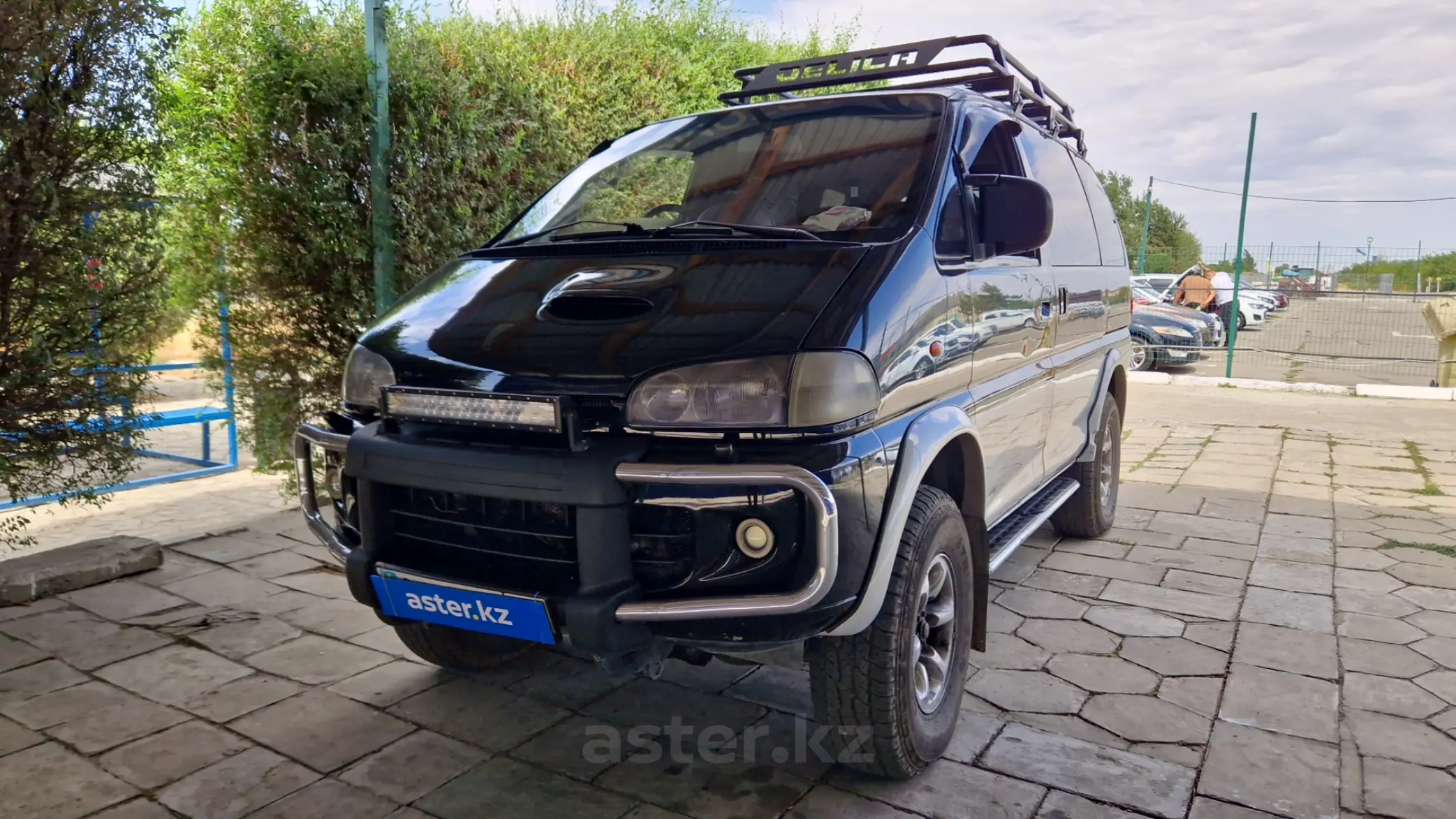 Mitsubishi Delica 1995