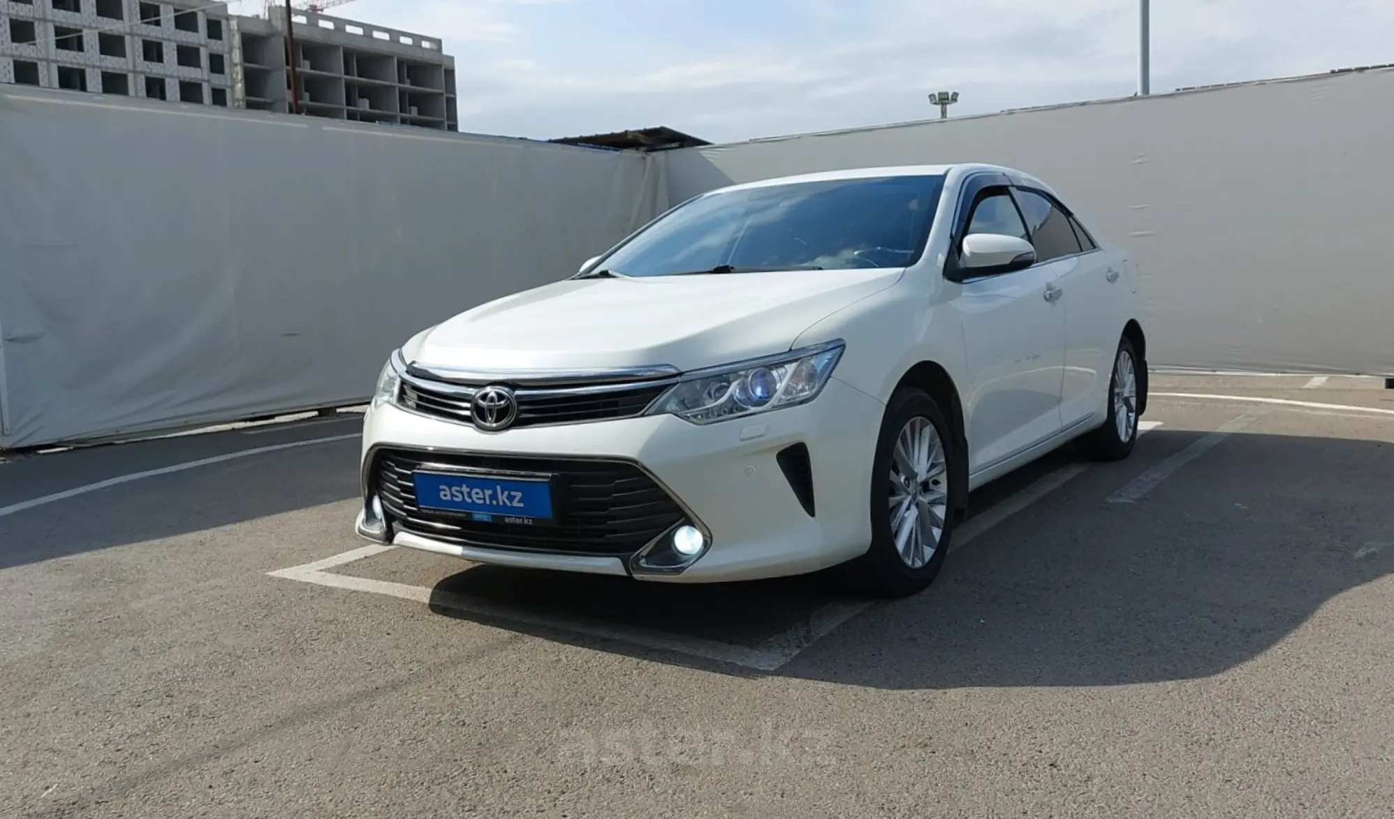 Toyota Camry 2015