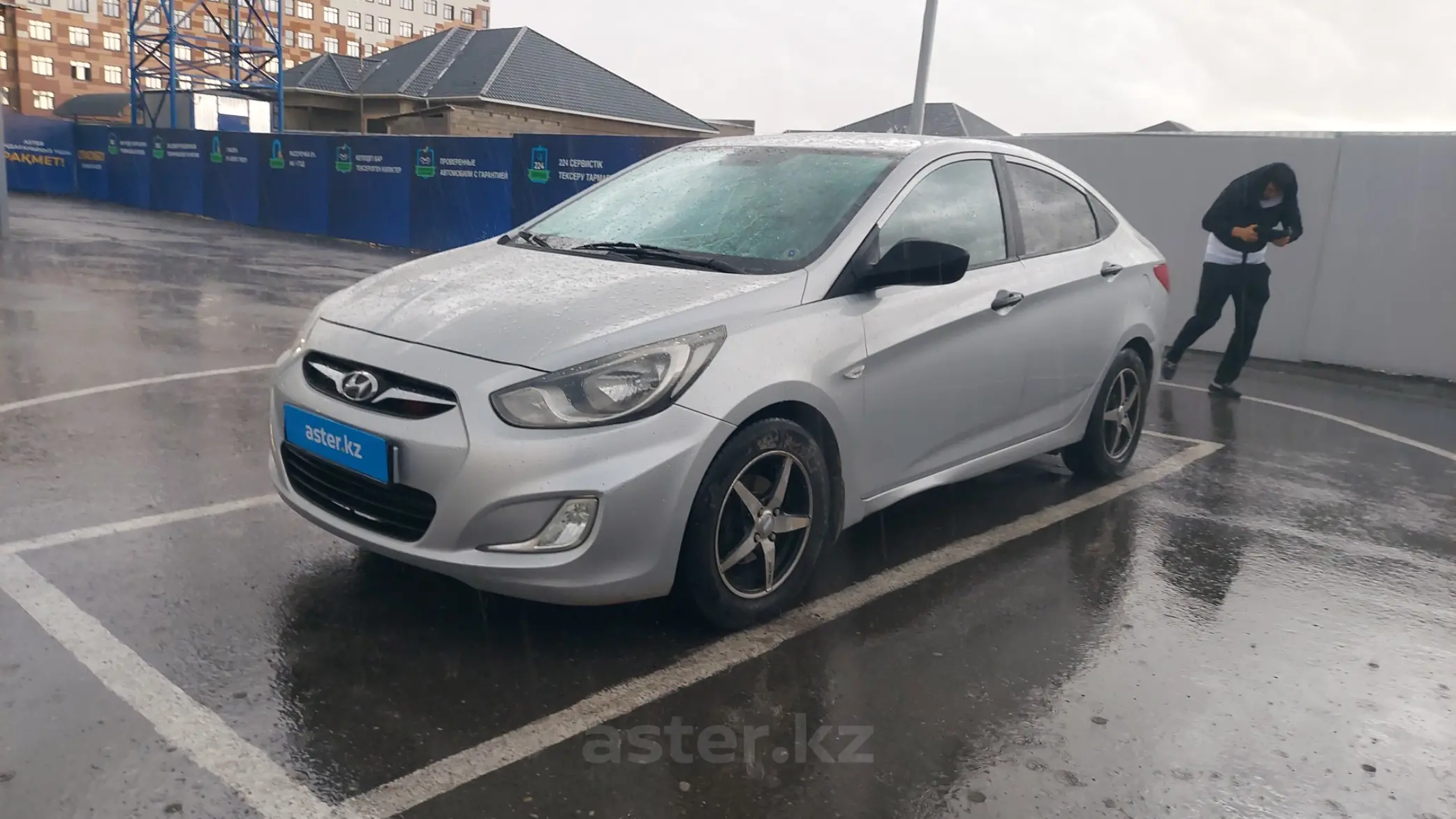 Hyundai Solaris 2013