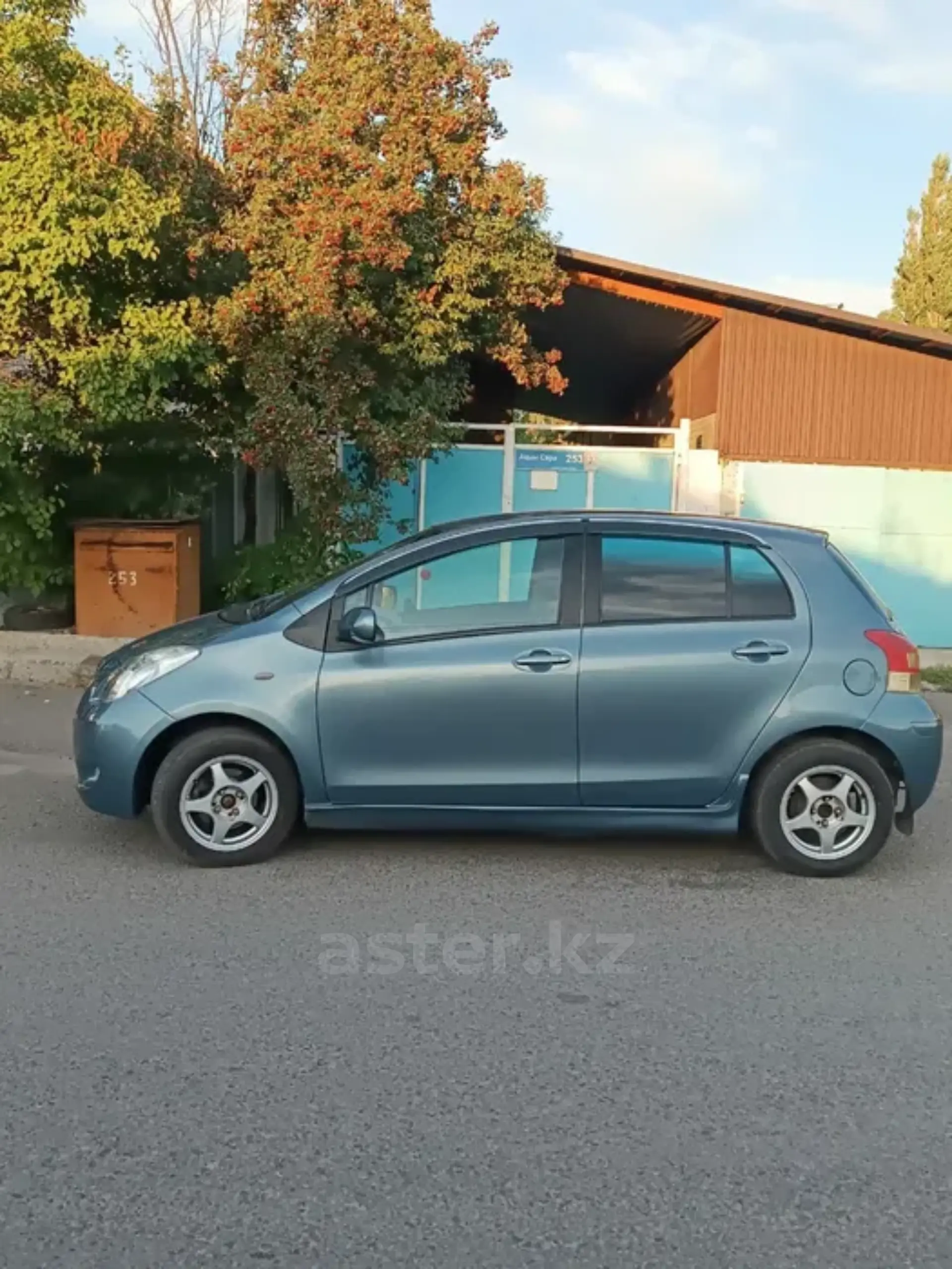 Toyota Yaris 2010