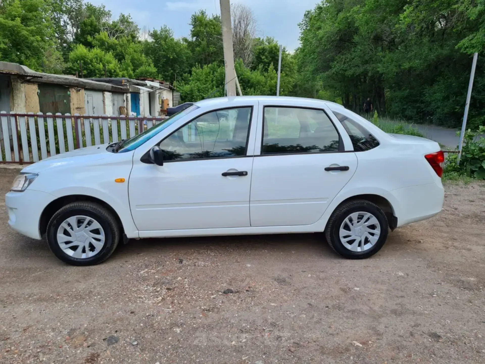 LADA (ВАЗ) Granta 2013