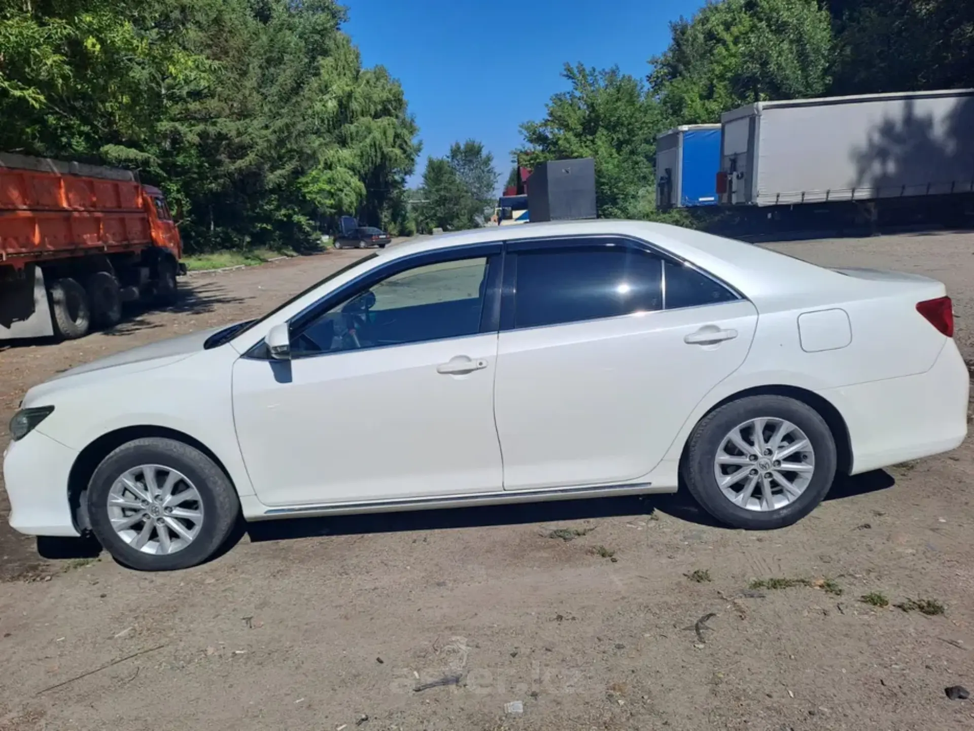 Toyota Camry 2011