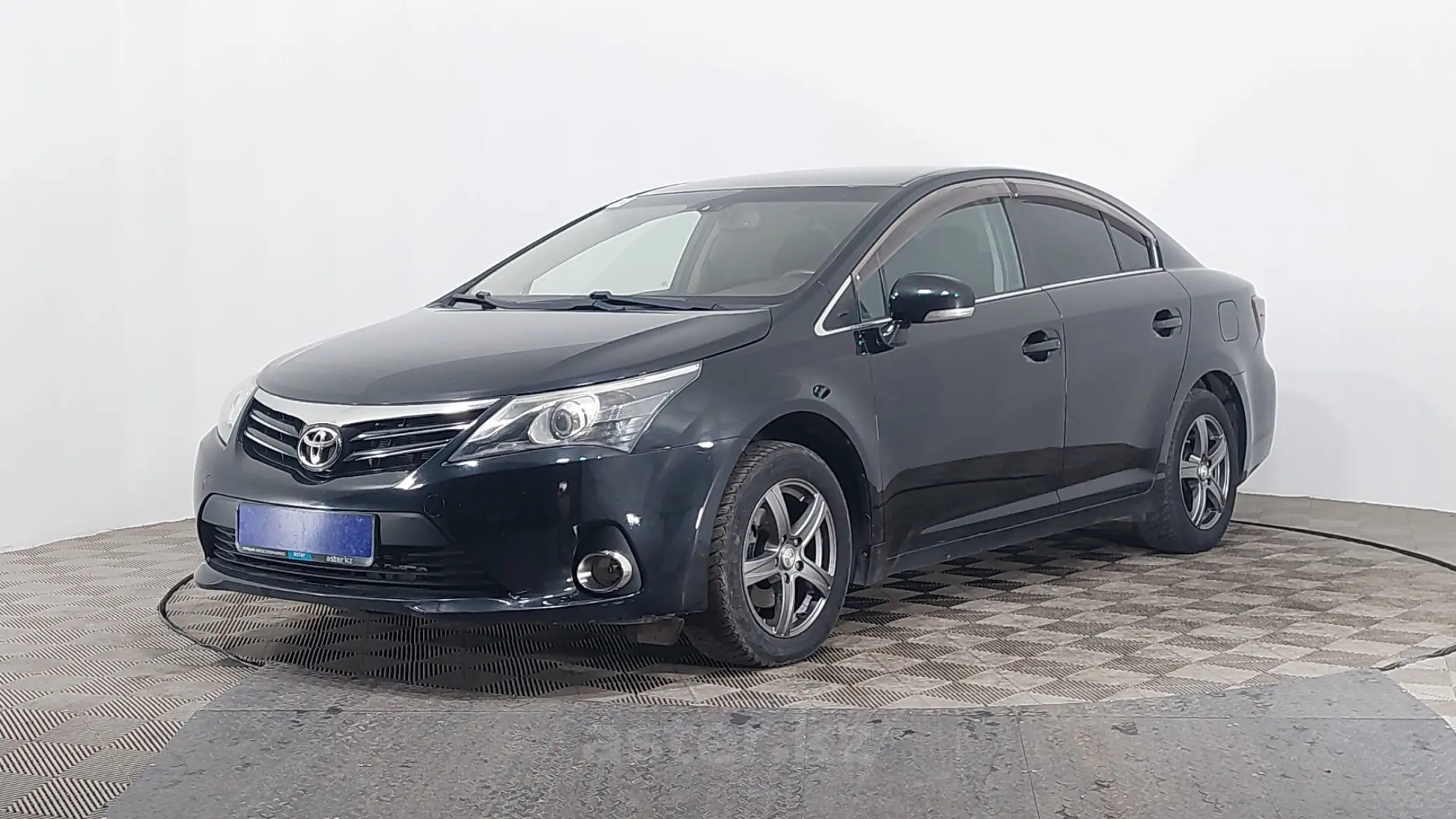 Тойота авенсис 2013. Toyota Avensis 2013. Авенсис 2013.