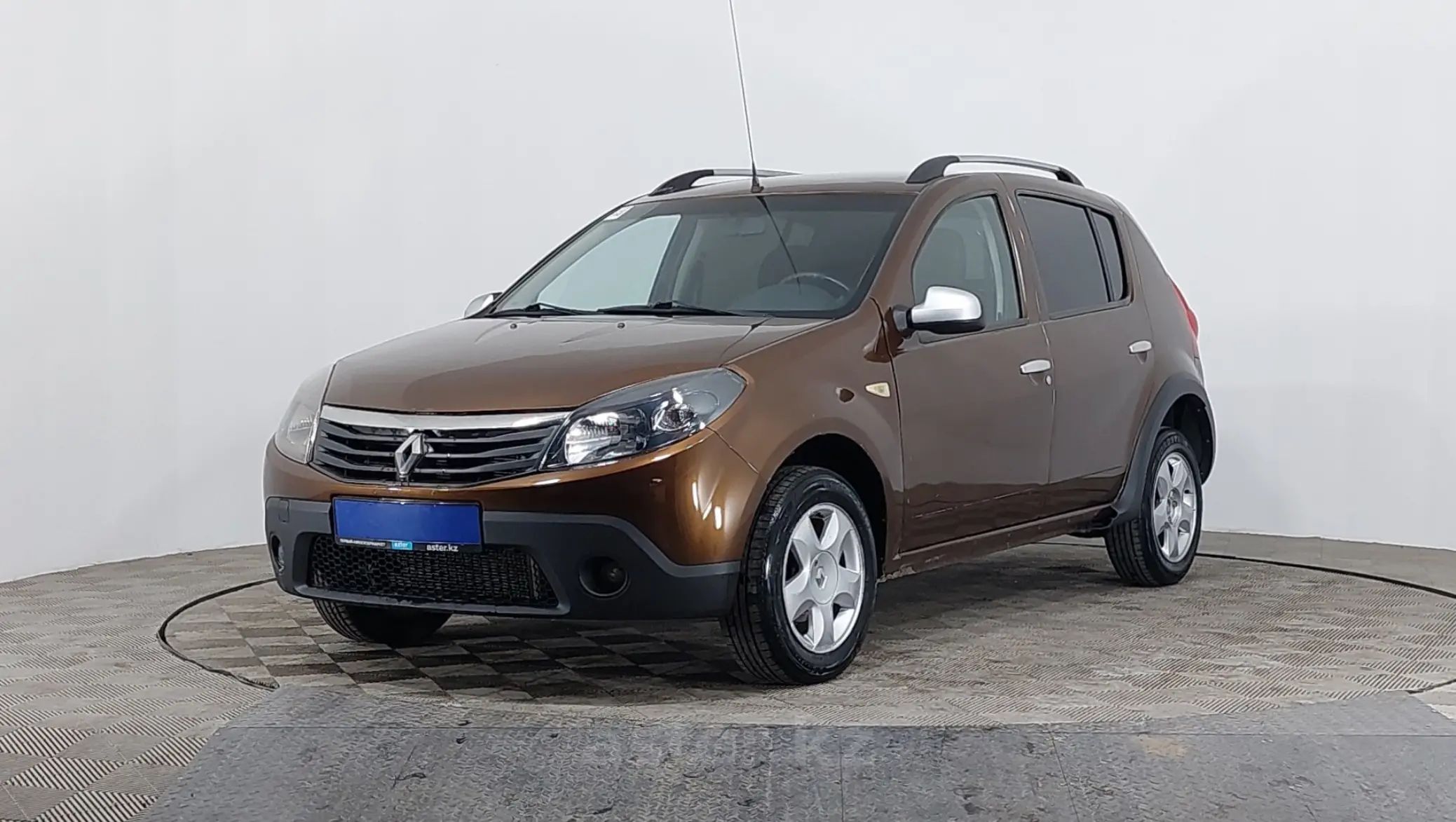 Renault Sandero 2014