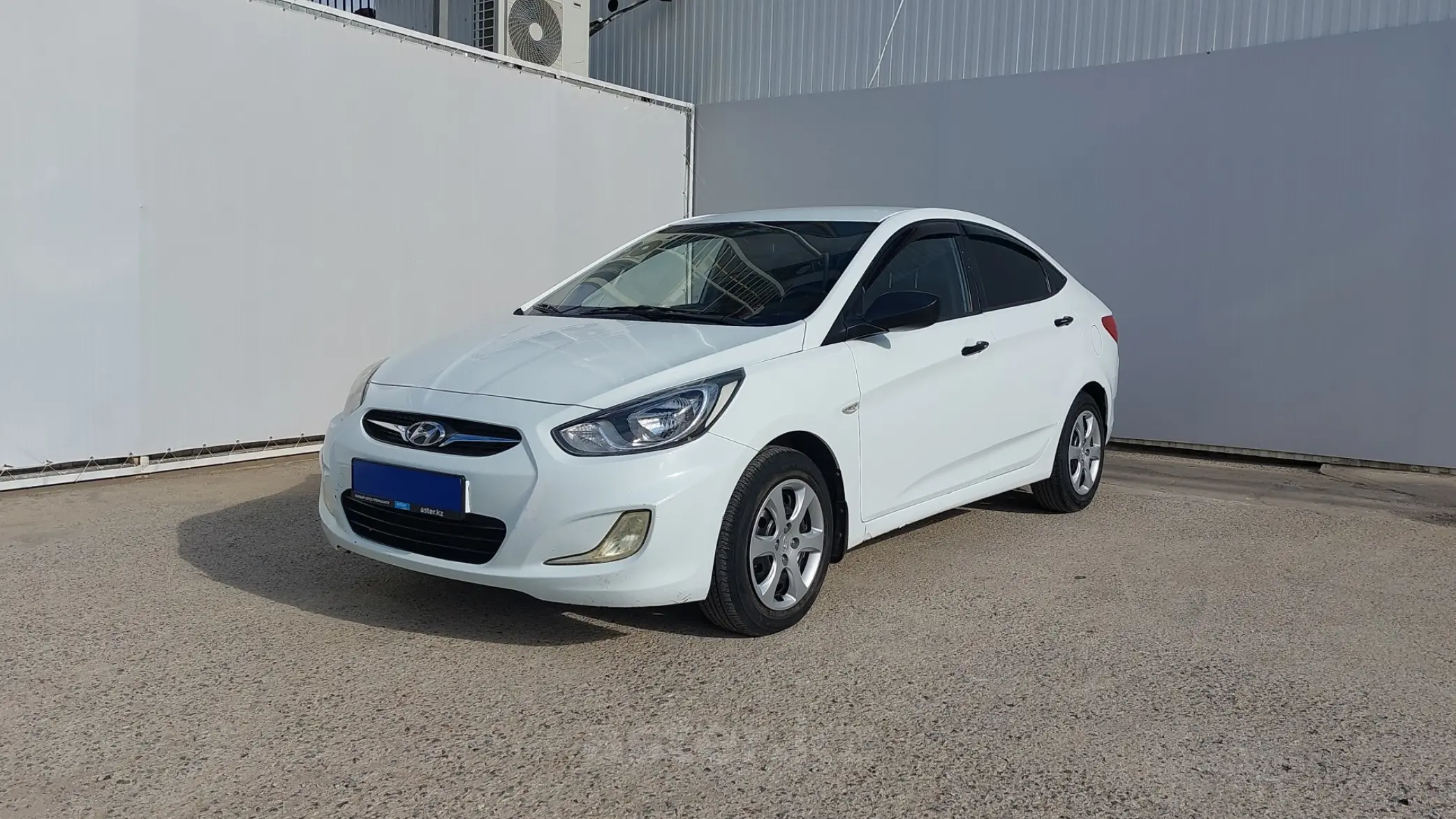 Hyundai Accent 2011