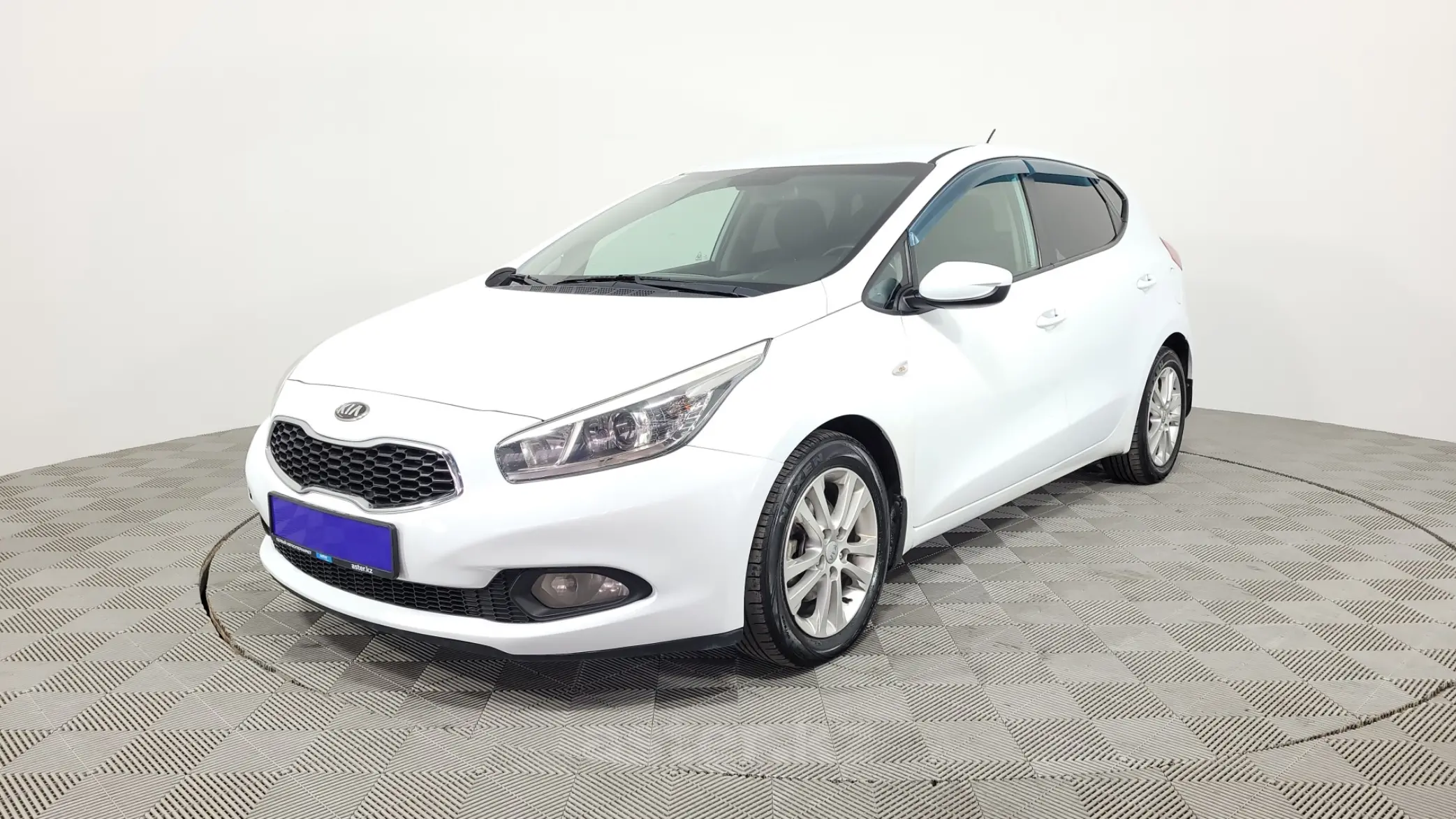 Kia Ceed 2013