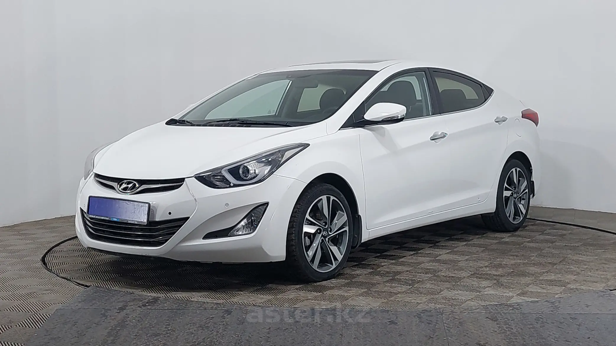 Hyundai Elantra 2014