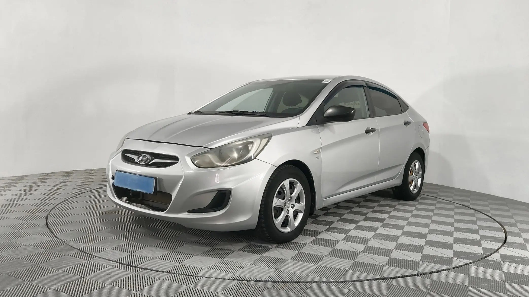 Hyundai Accent 2012