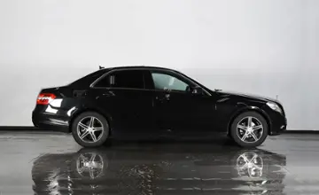 Mercedes-Benz E-Класс 2010 года за 6 050 000 тг. в Астана фото 4