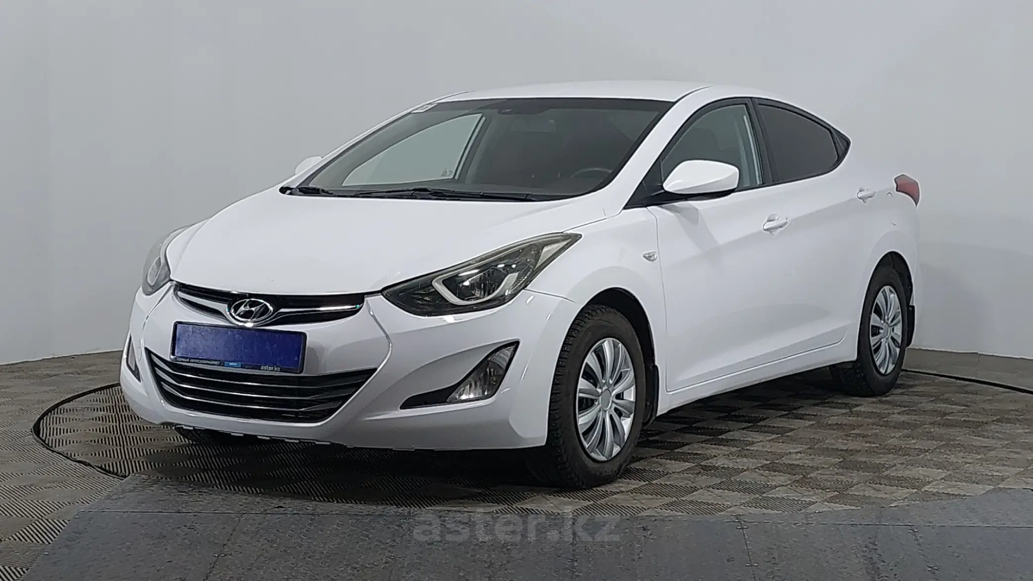 Hyundai Elantra 2014