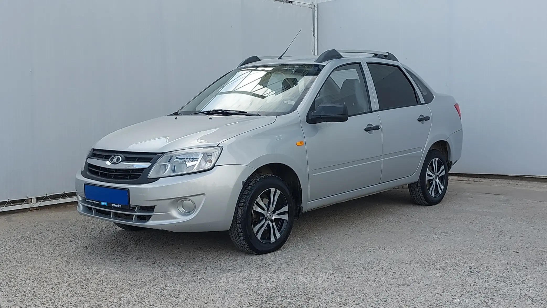 LADA (ВАЗ) Granta 2013