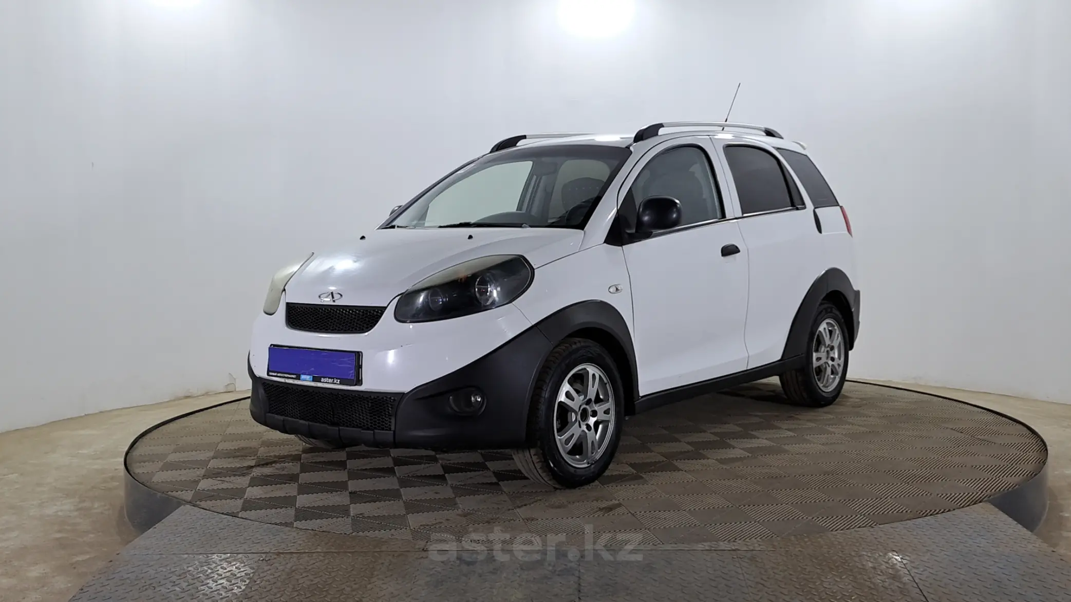 Chery IndiS (S18D) 2014