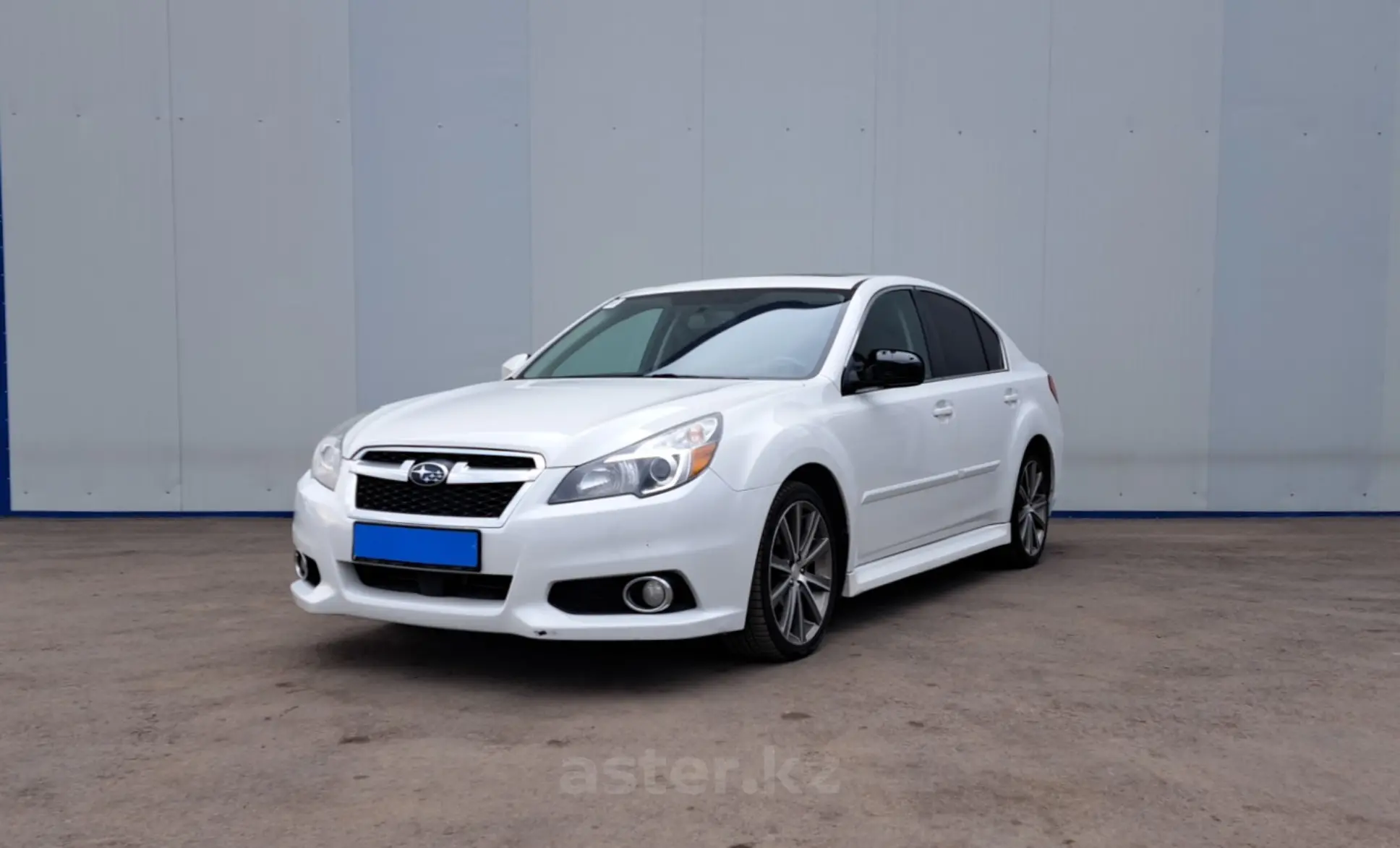 Subaru Legacy 2014