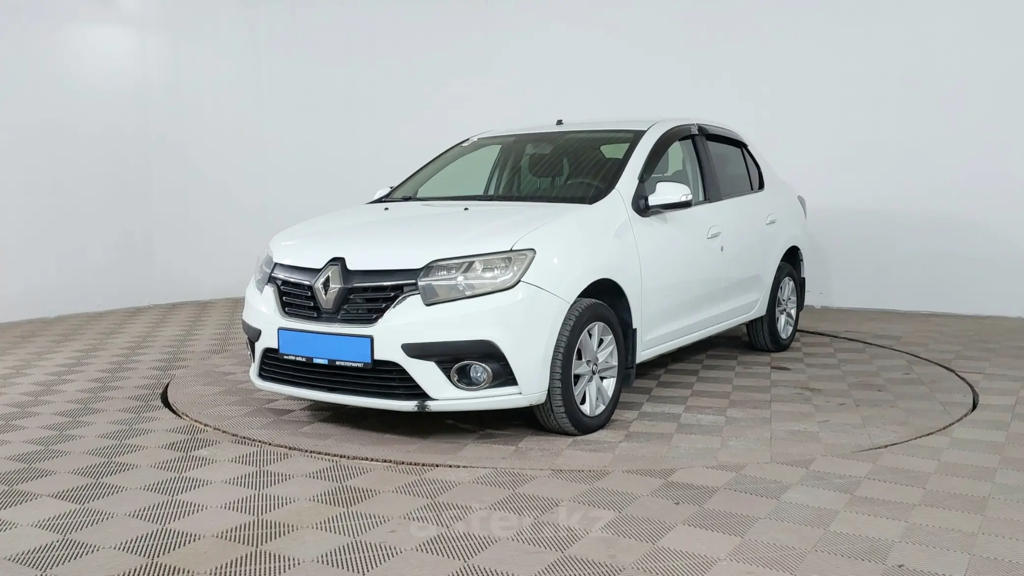 Renault Logan 2018