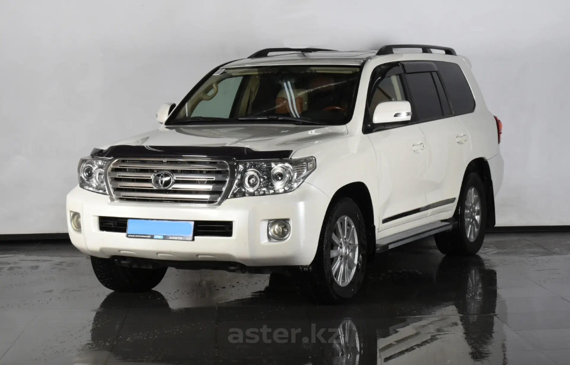 Toyota Land Cruiser 2012