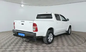 Toyota Hilux 2013 года за 7 490 000 тг. в Шымкент