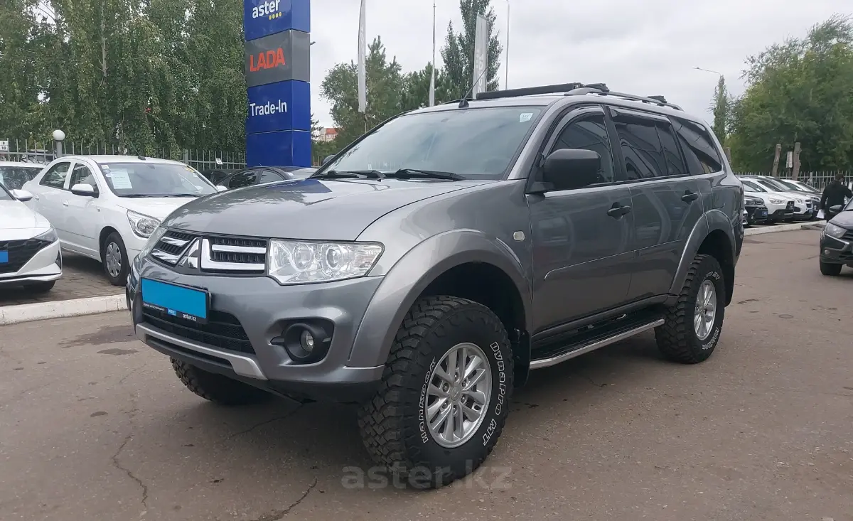 2014 Mitsubishi Pajero Sport
