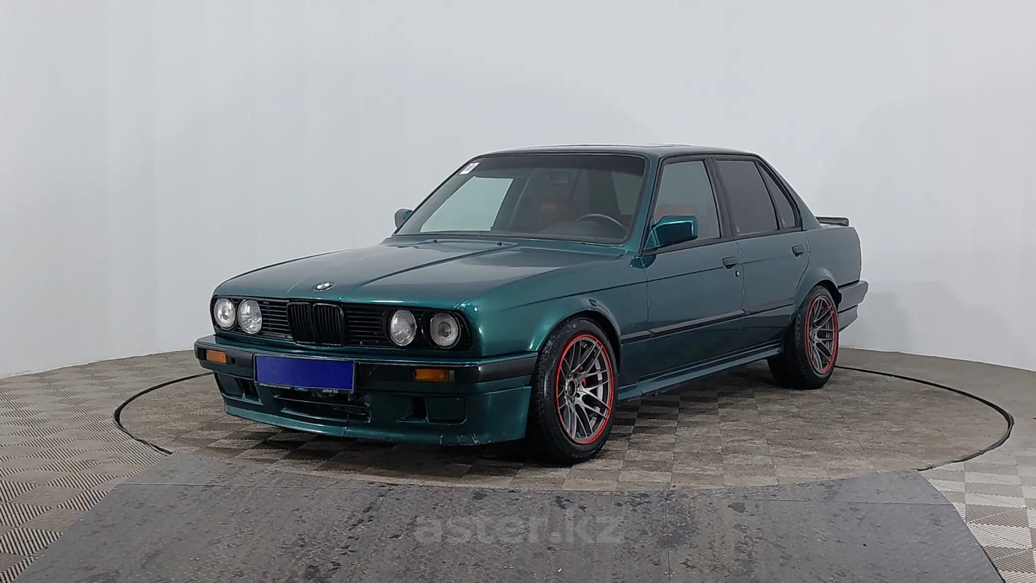 BMW 3 серии 1990