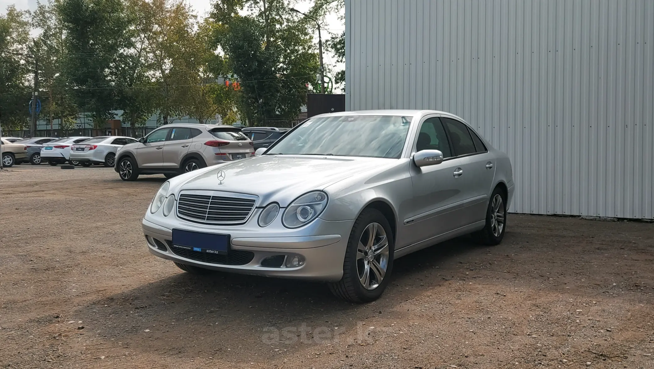 Mercedes-Benz E-Класс 2003