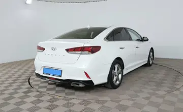 Hyundai Sonata 2019 года за 9 770 000 тг. в Шымкент