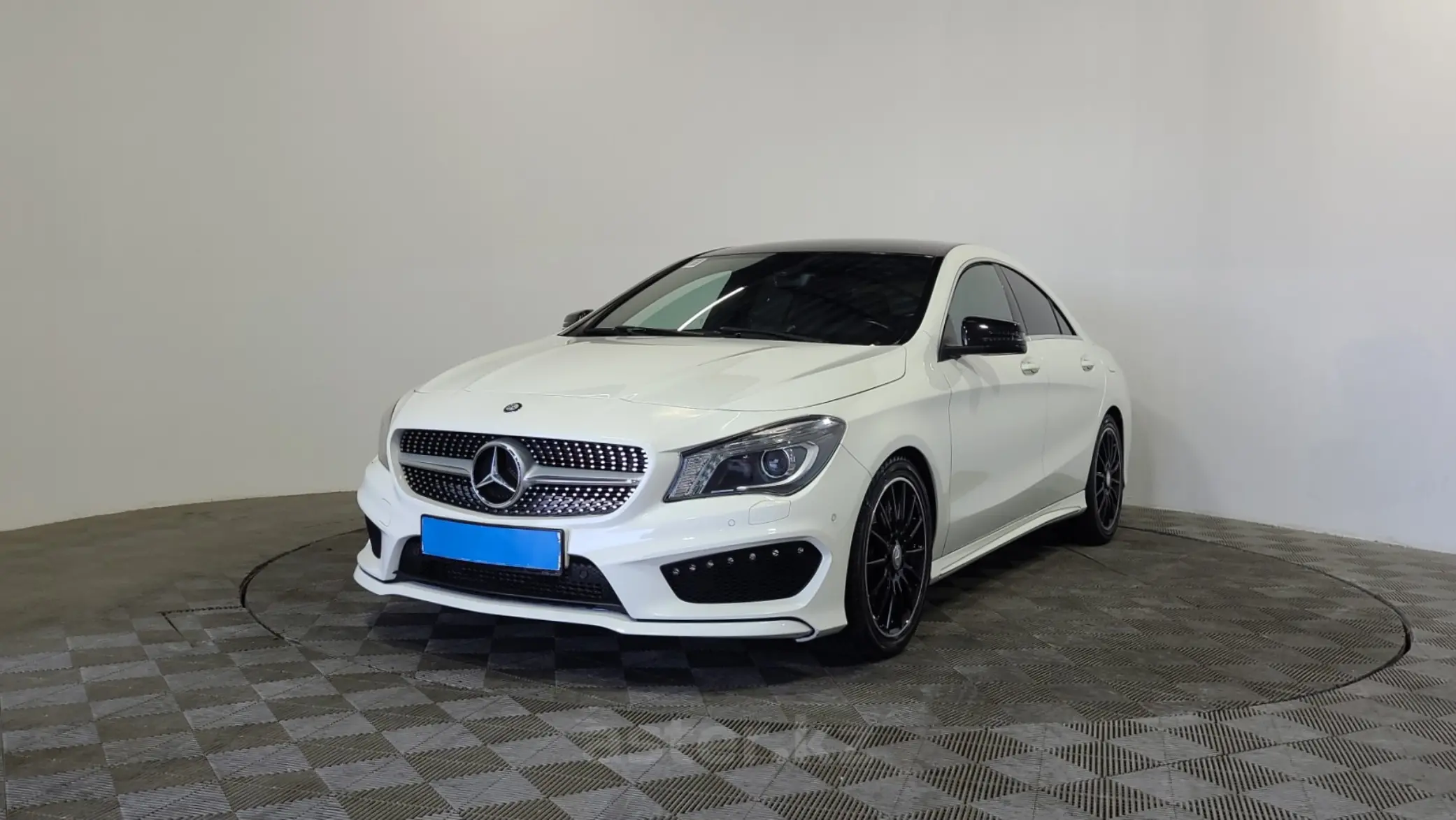 Mercedes-Benz CLA 2014