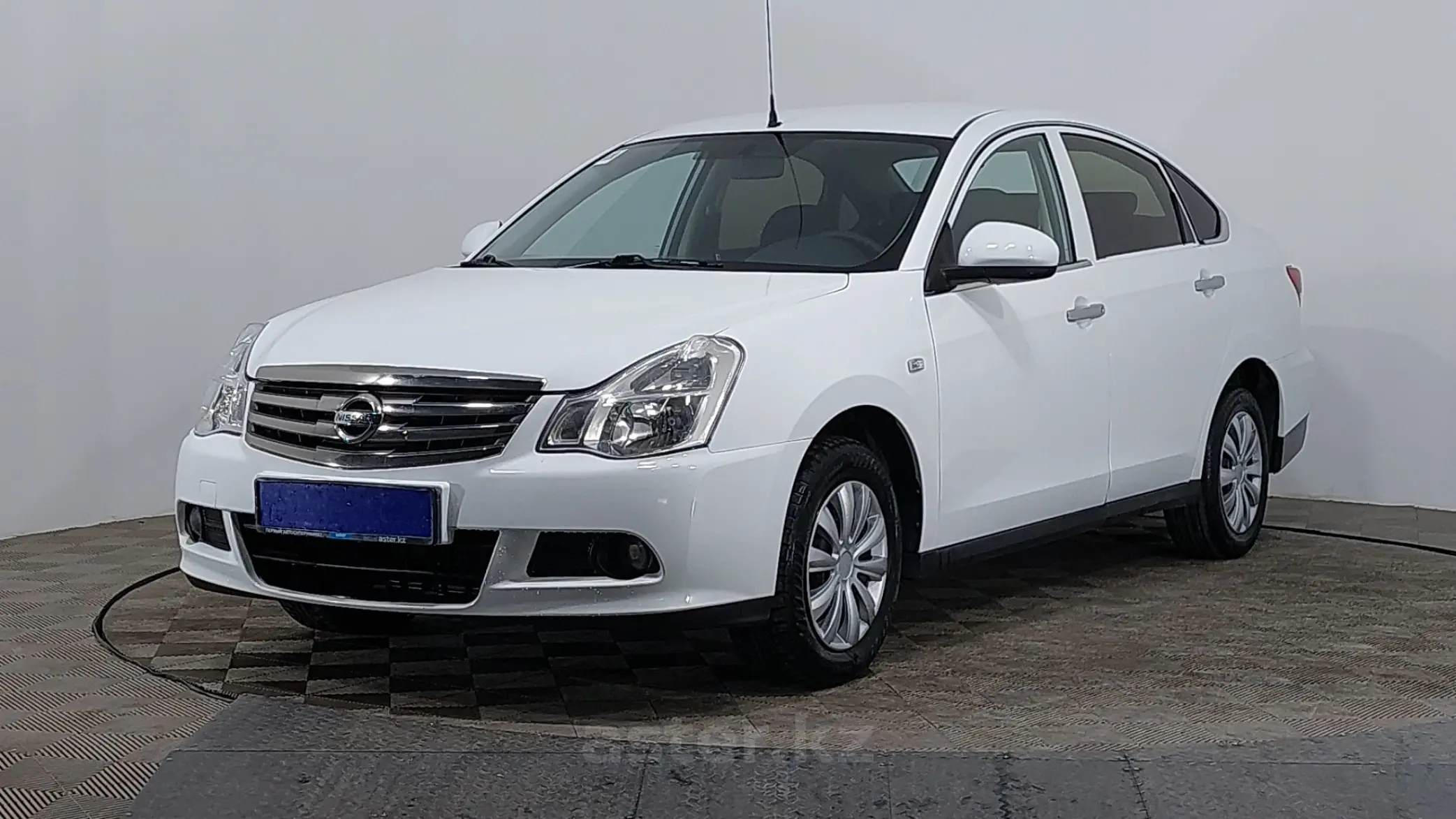 Nissan Almera 2014