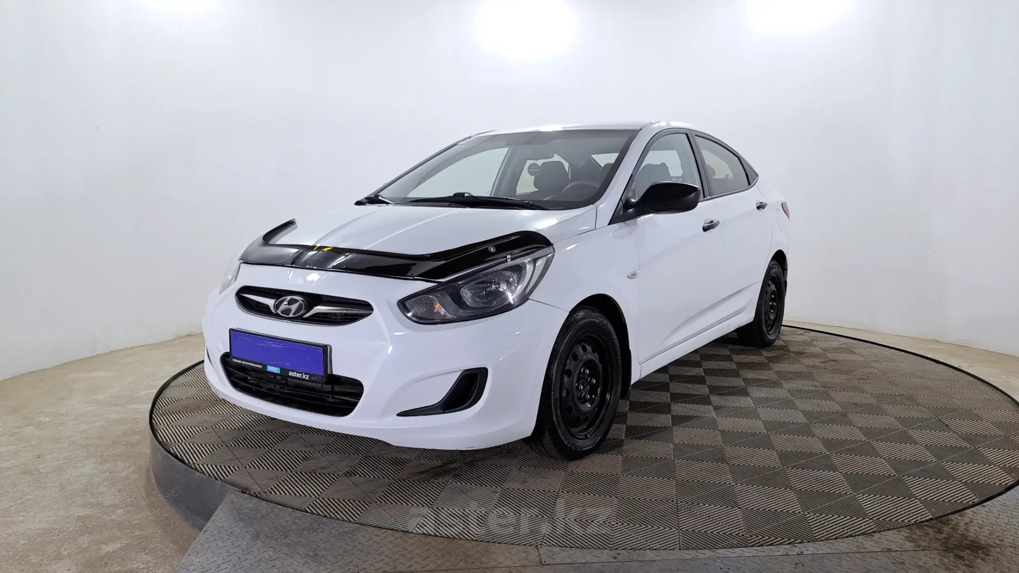 Hyundai Accent 2013