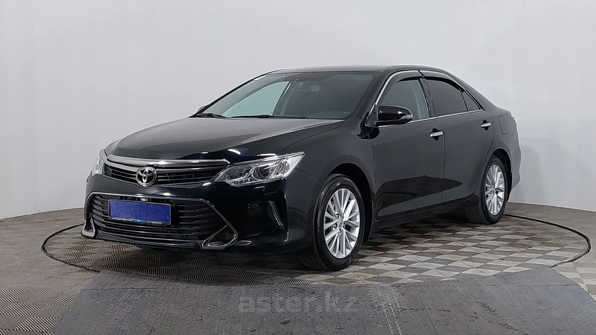 Toyota Camry 2015