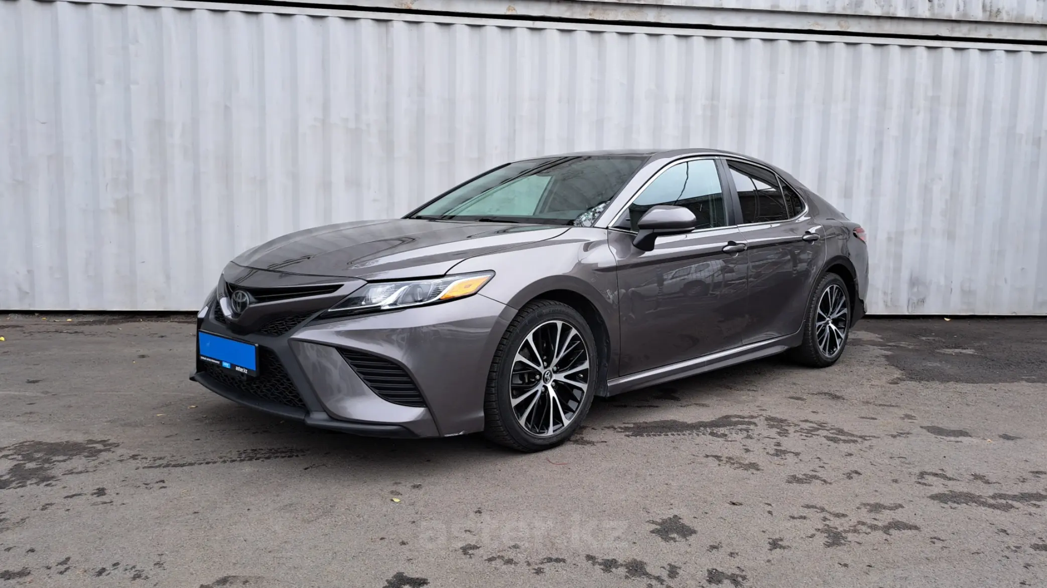 Toyota Camry 2019