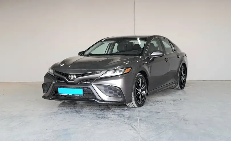 Toyota Camry 2021 года за 16 000 000 тг. в Шымкент