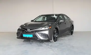 Toyota Camry 2021 года за 16 000 000 тг. в Шымкент