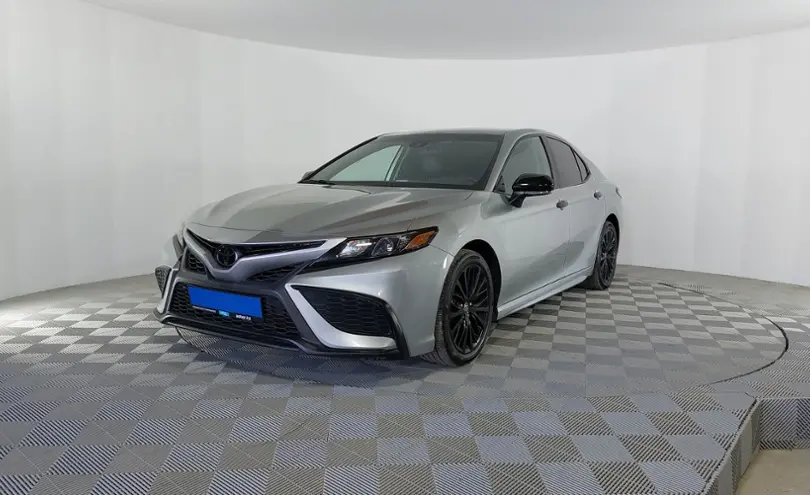 Toyota Camry 2021 года за 16 527 000 тг. в Актау