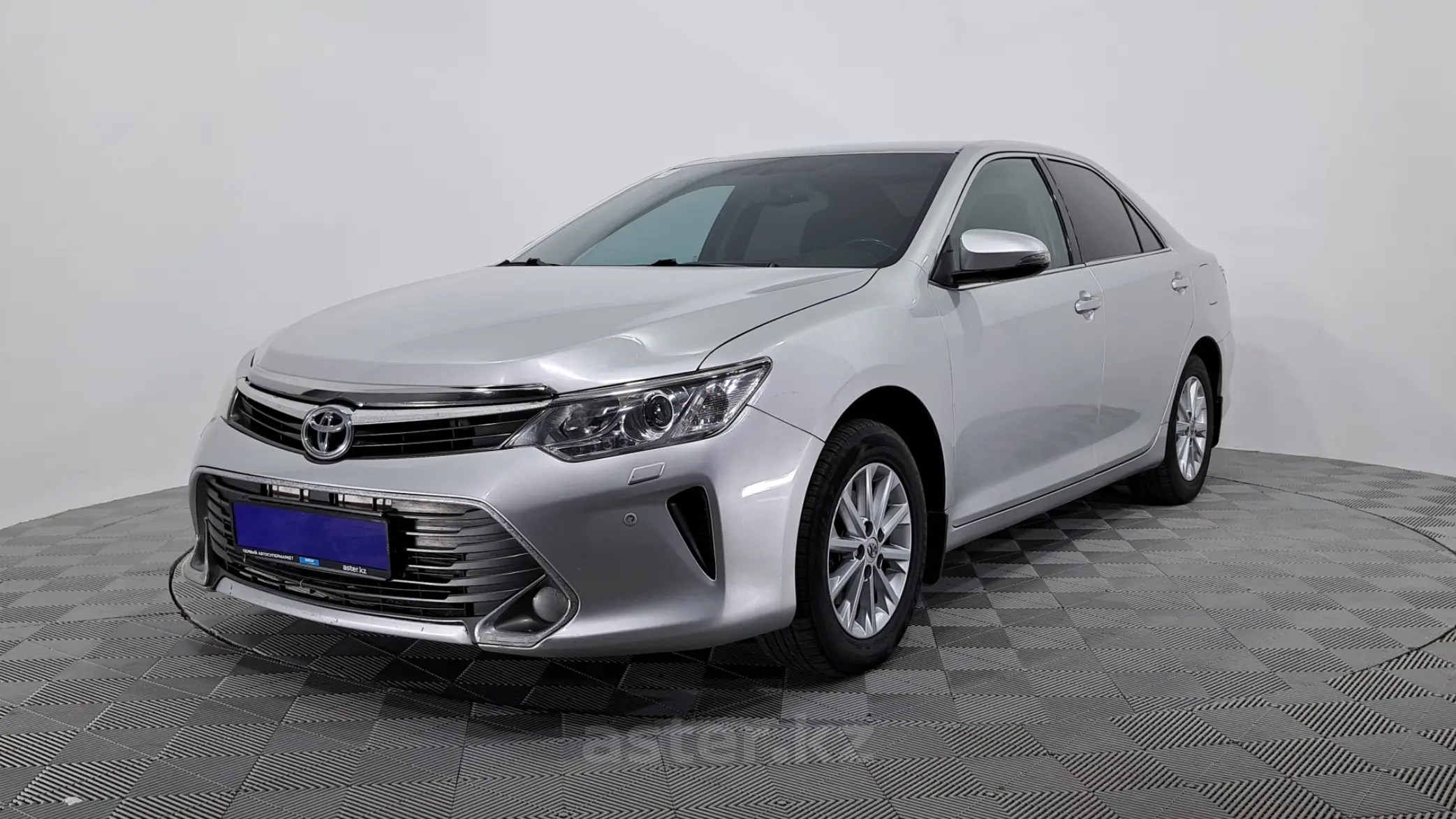 Toyota Camry 2015