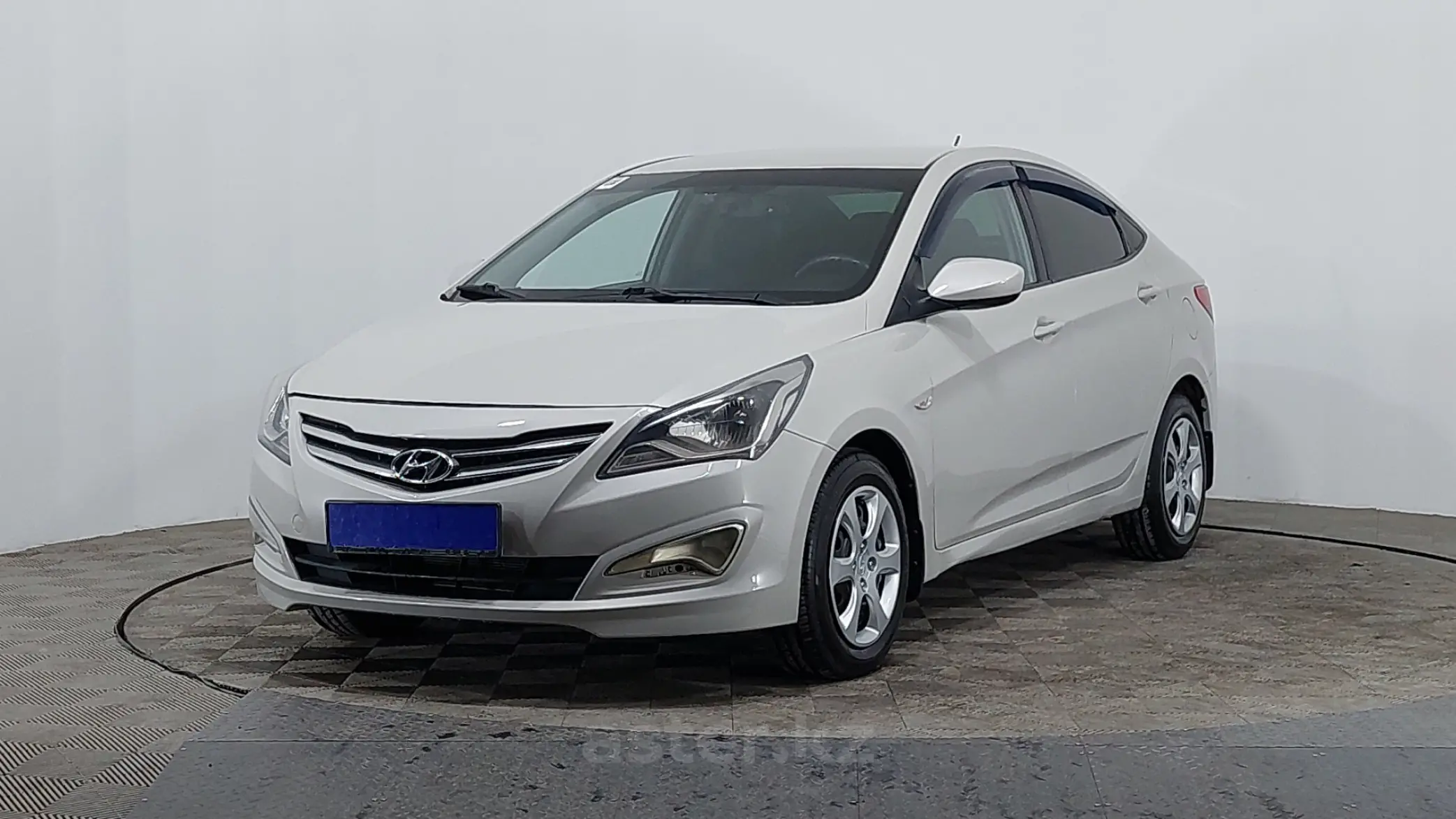 Hyundai Accent 2015