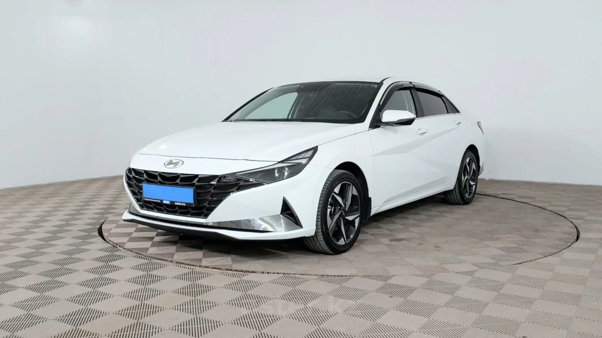 Hyundai Elantra 2021