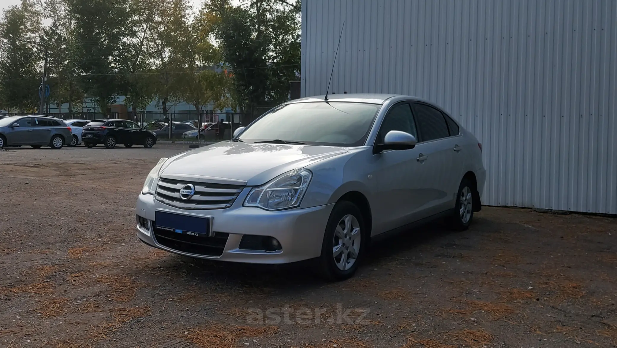 Nissan Almera 2015