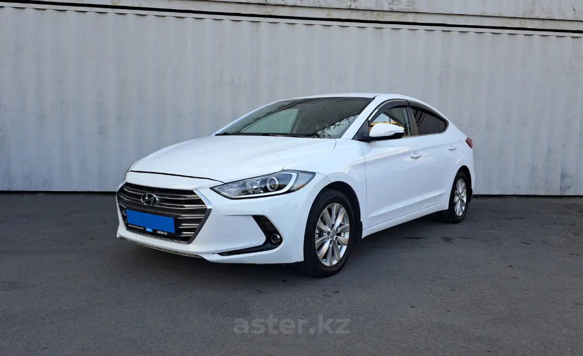 2018 Hyundai Elantra