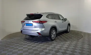 Toyota Highlander 2023 года за 35 500 000 тг. в Алматы