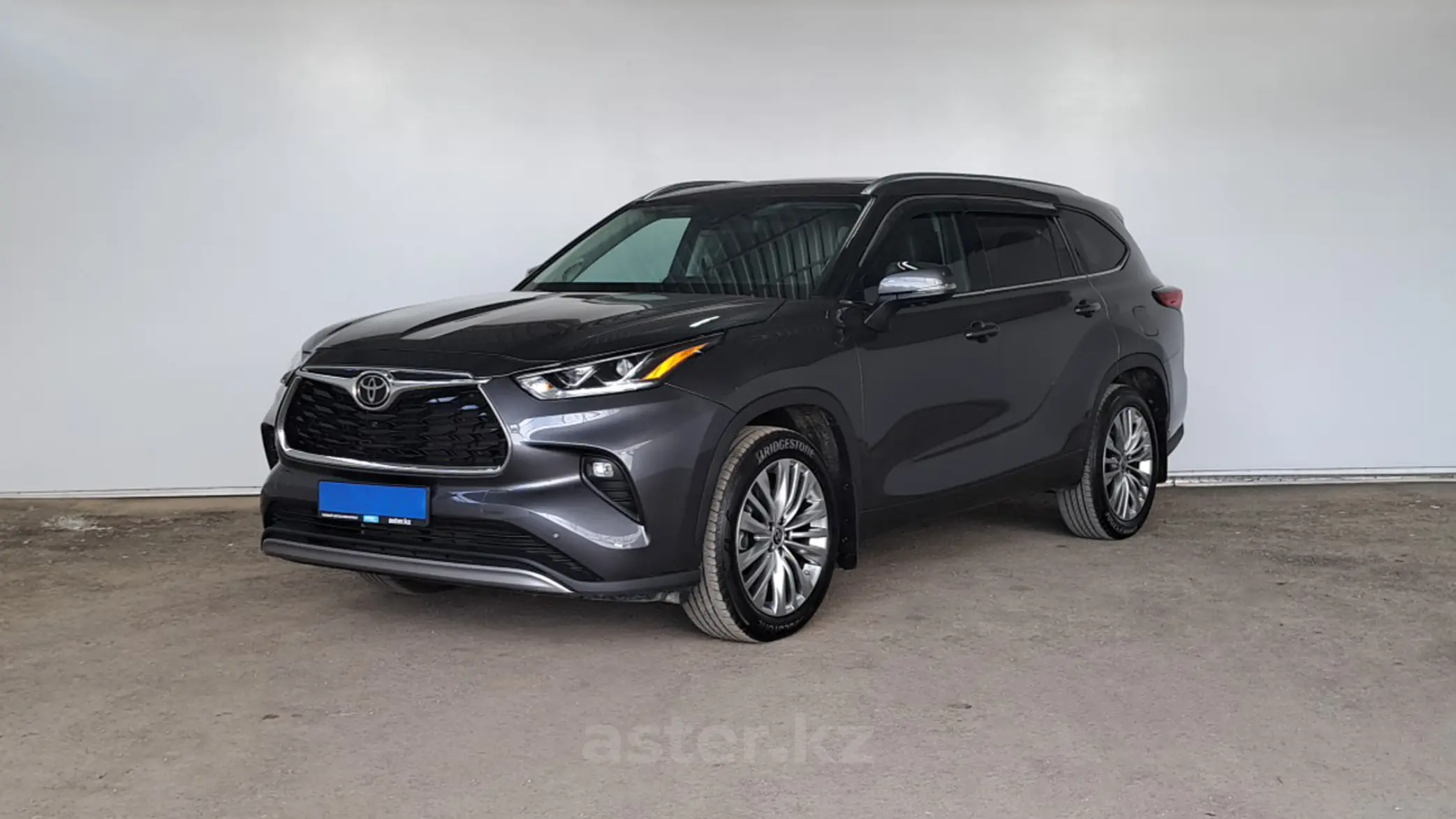 Toyota Highlander 2023