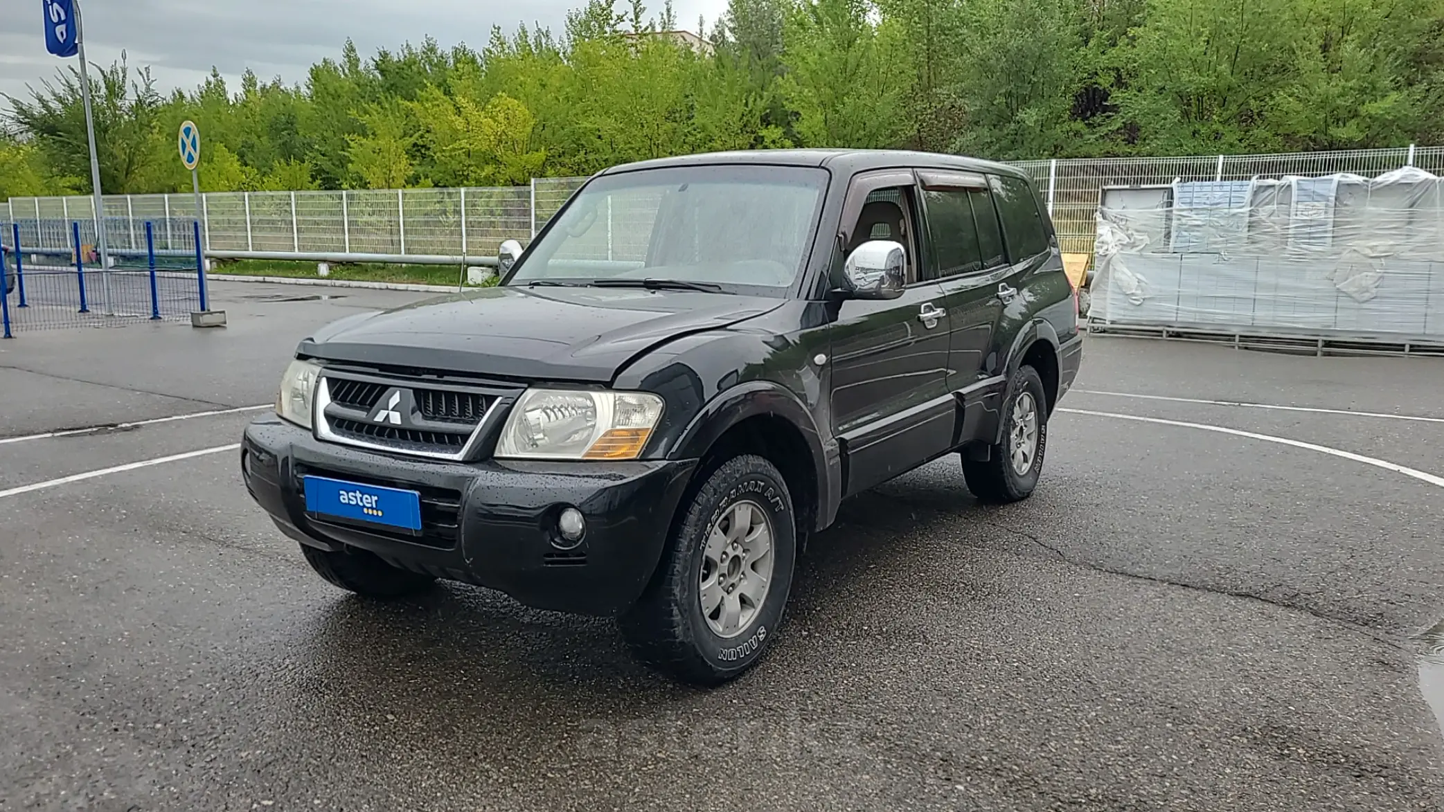 Mitsubishi Pajero 2003