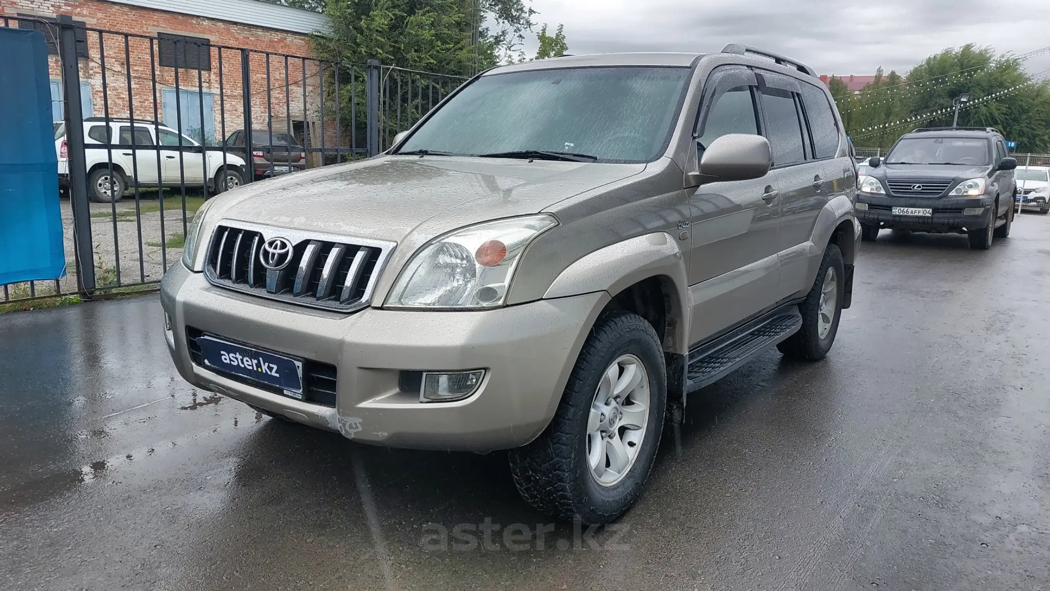 Toyota Land Cruiser Prado 2005