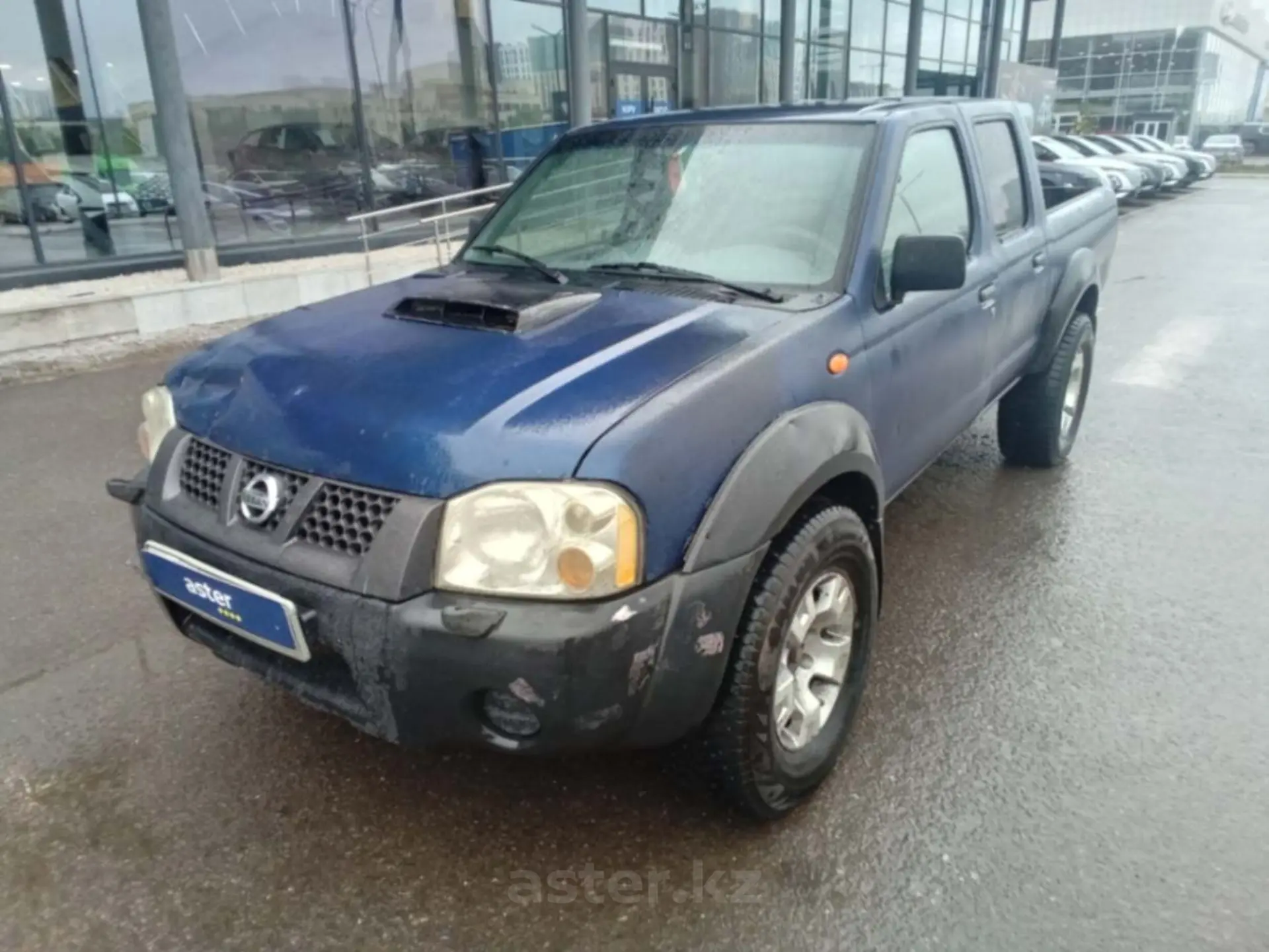 Nissan NP300 2010