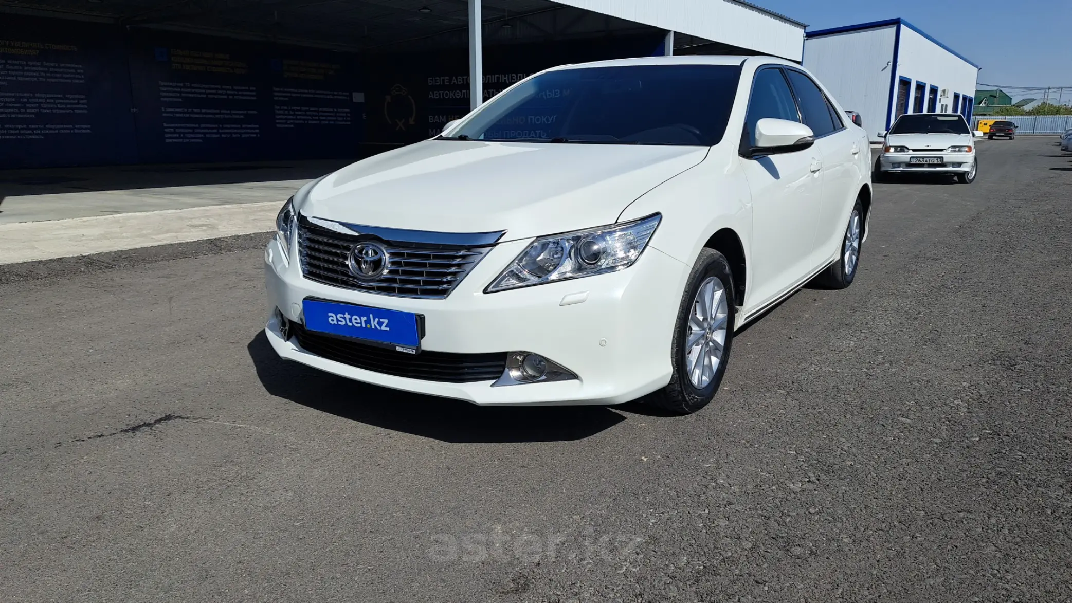 Toyota Camry 2014