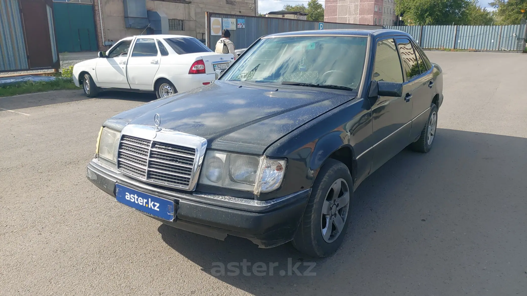 Mercedes-Benz E-Класс 1992