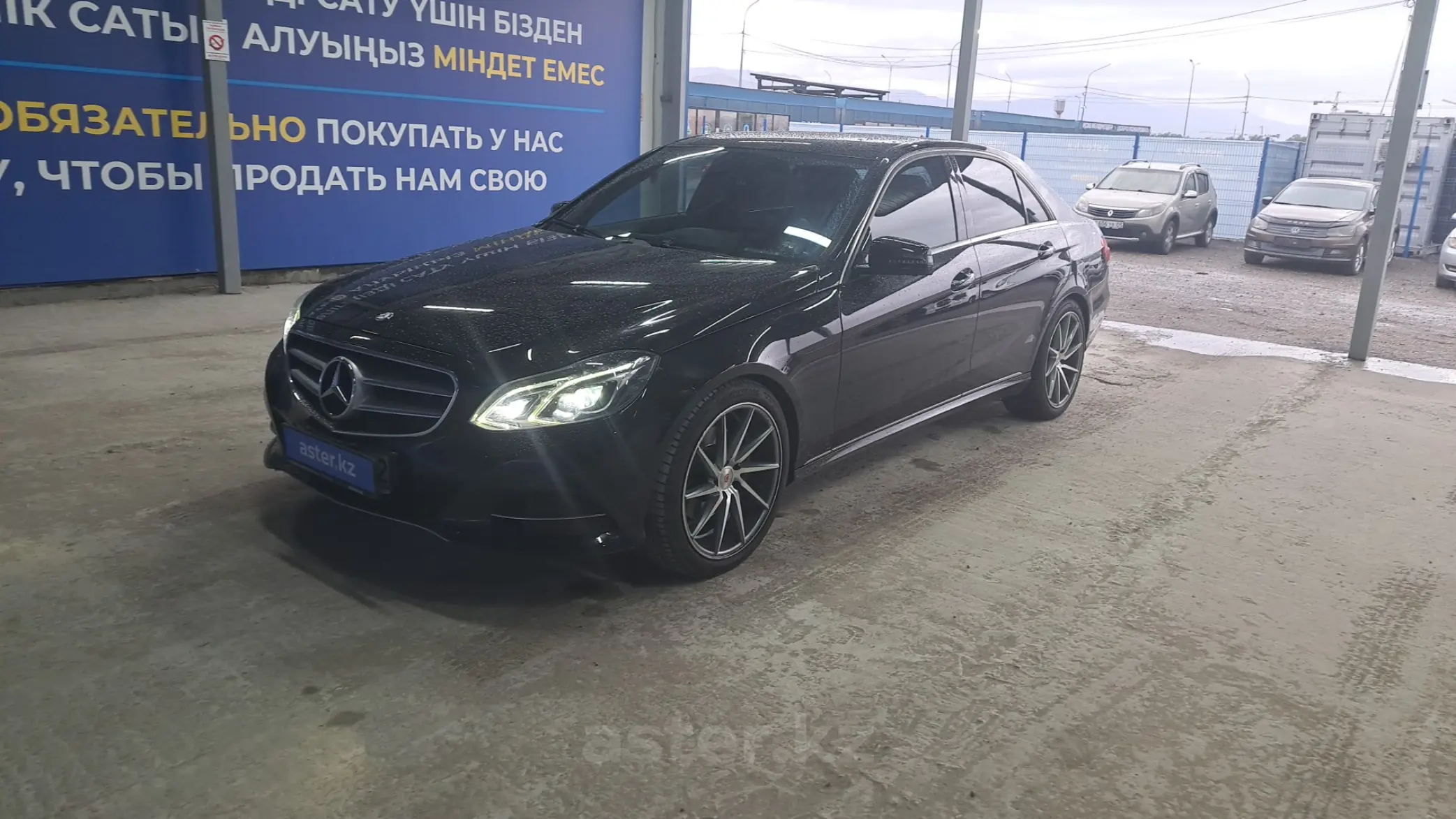 Mercedes-Benz E-Класс 2013