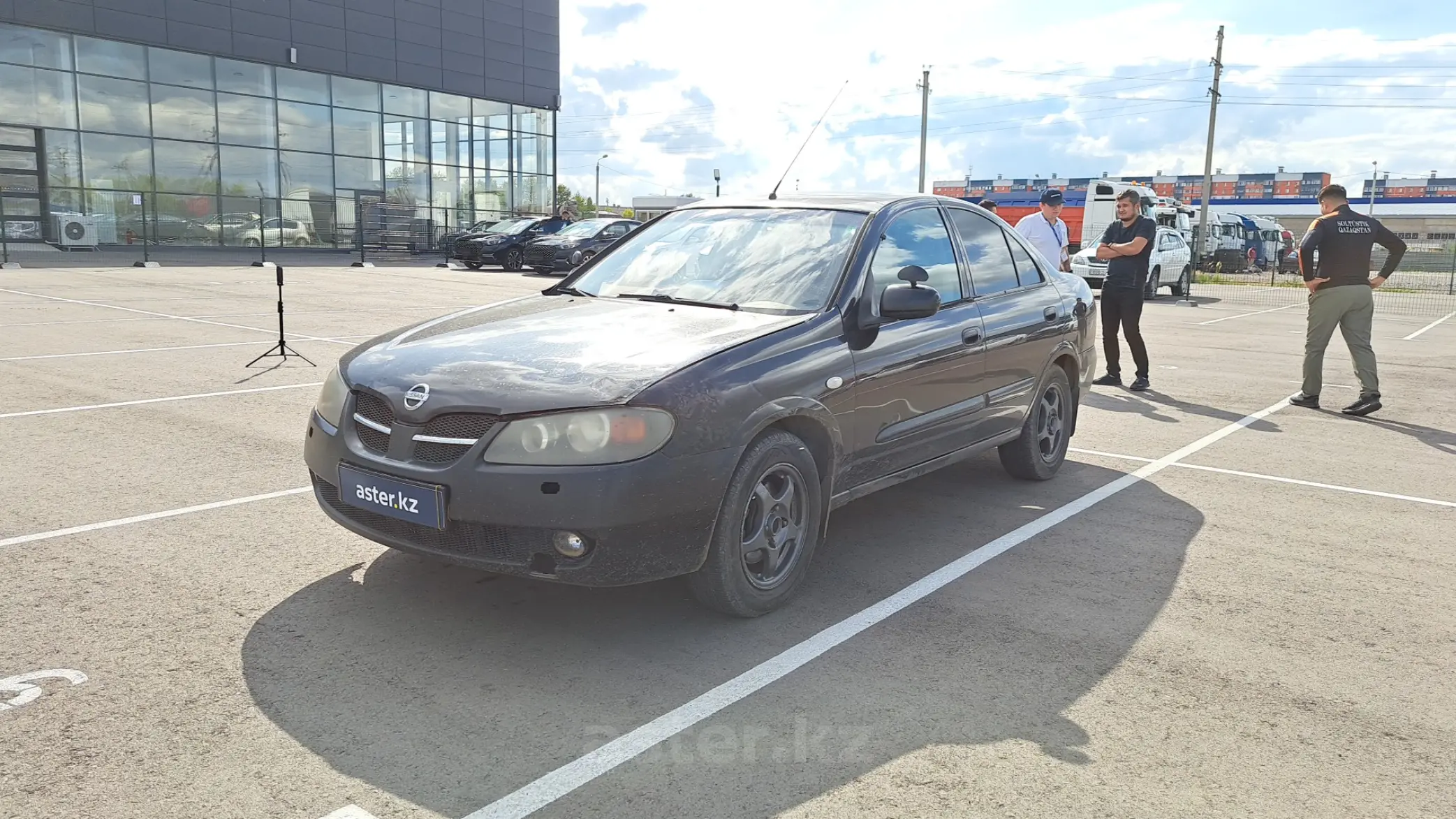 Nissan Almera 2005