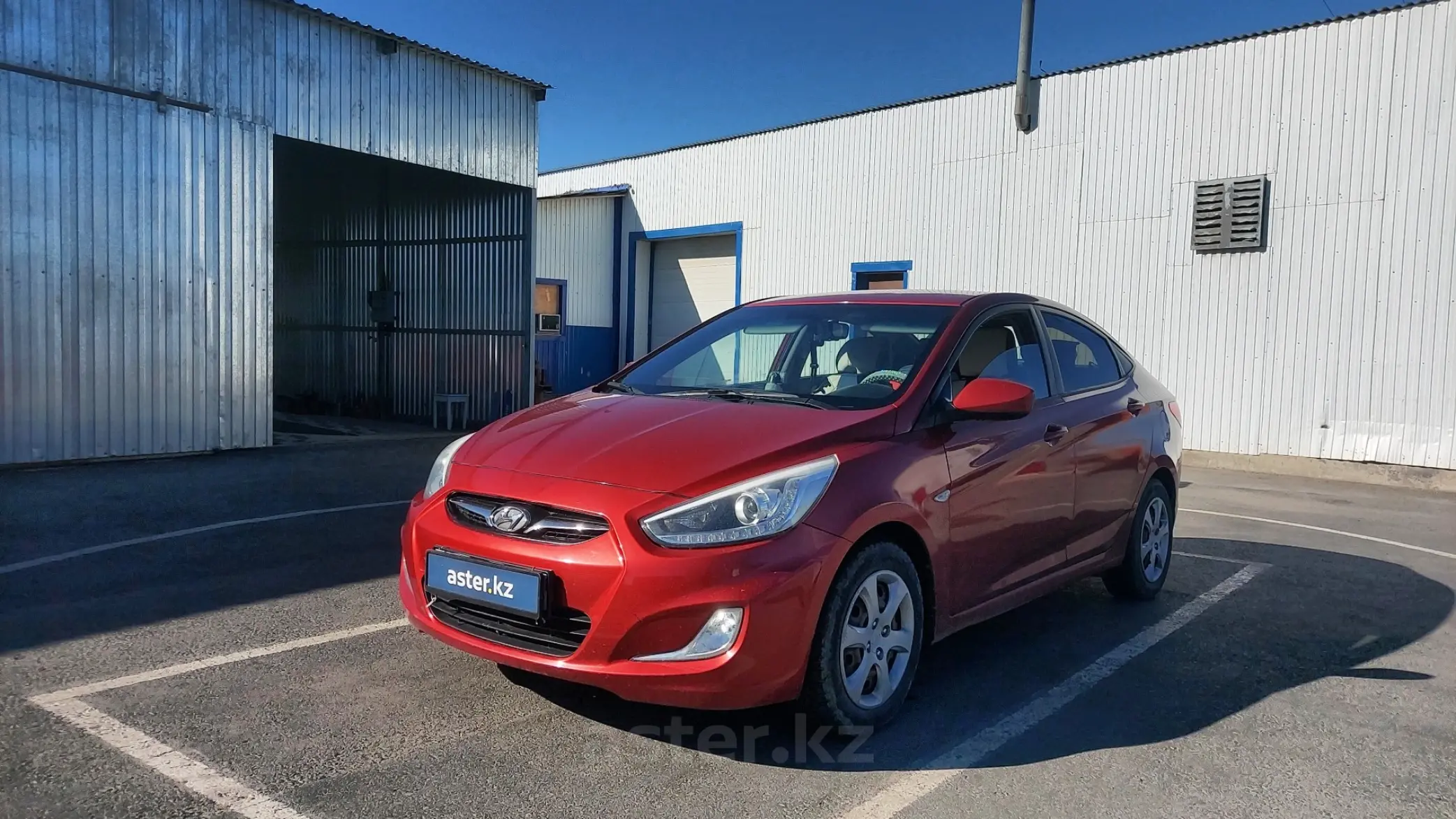 Hyundai Accent 2013