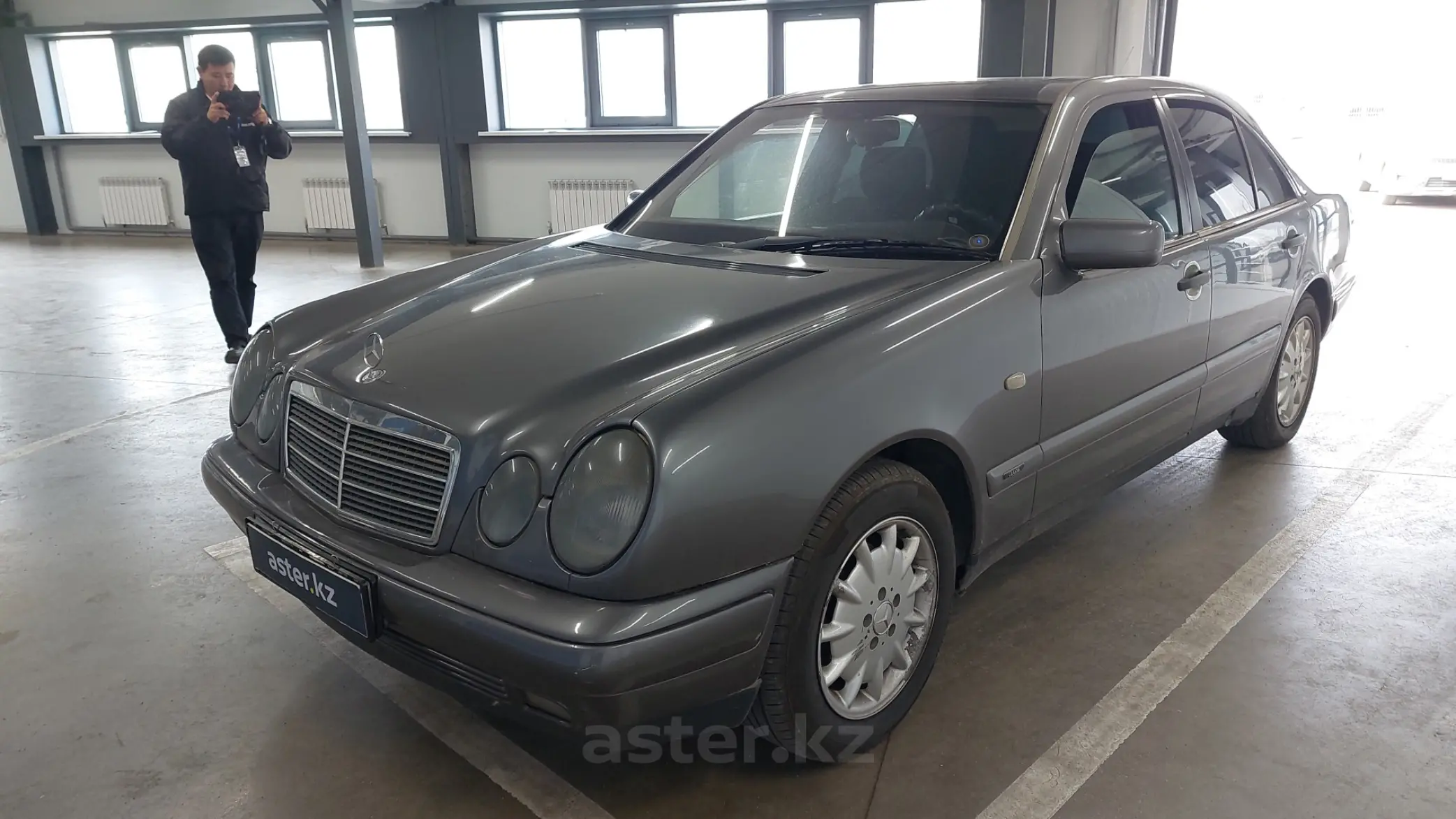 Mercedes-Benz E-Класс 1996